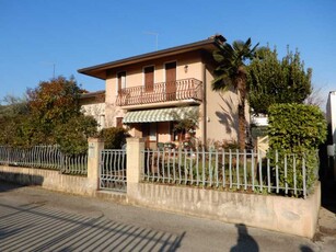 Villa in Vendita ad Maser - 57750 Euro
