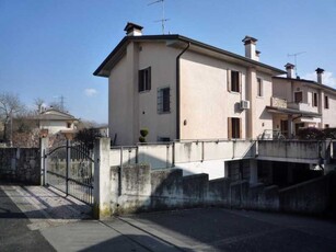 Villa in Vendita ad Pieve di Soligo - 178500 Euro