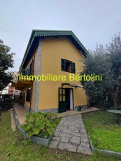 Villa in Vendita ad Sanremo - 430000 Euro