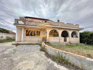 Villa in Vendita ad Siracusa - 220000 Euro