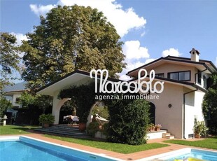 Villa in vendita, Forte dei Marmi vaiana