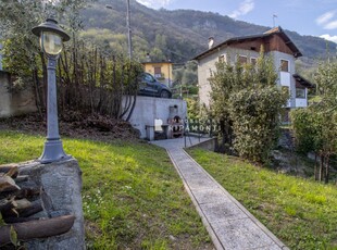 Villa in vendita, Oliveto Lario vassena