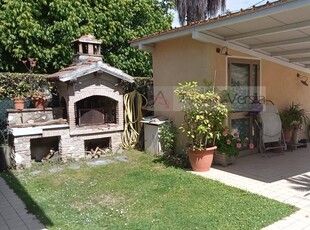 Villa in vendita, Pietrasanta marina di