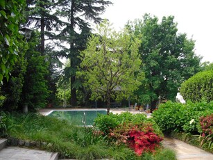 Villa singola in Strada Santa Brigida, Moncalieri, 30 locali, 10 bagni