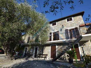 Villa Singola in Vendita ad Bordighera - 750000 Euro