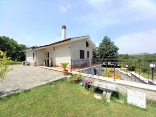 Villa Singola in Vendita ad Castel Madama - 230000 Euro