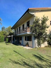 Villa Singola in Vendita ad Forte Dei Marmi - 1300000 Euro