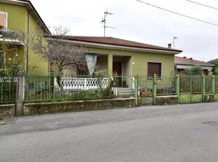 Villa Singola in Vendita ad Paderno Dugnano - 290000 Euro