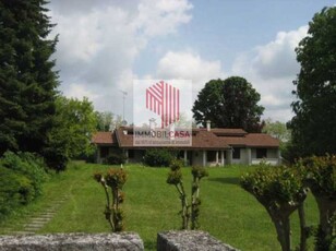 Villa Singola in Vendita ad Treviso - 750000 Euro