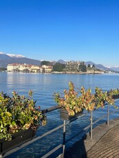 Villa singola in Via solferino, Stresa, 15 locali, giardino privato