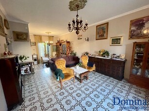 Villetta a schiera in Vendita a Massa, 380'000€, 160 m²