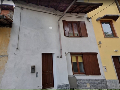 Casa semi indipendente in vendita a Invorio Novara Talonno