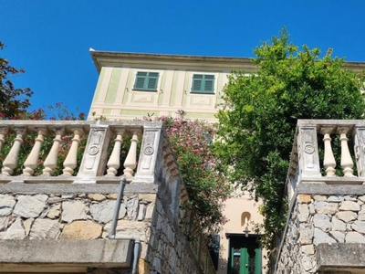 villa in vendita a Finale Ligure
