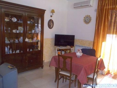 Appartamenti Canosa di Puglia pietro toselli 36 cucina: Abitabile,