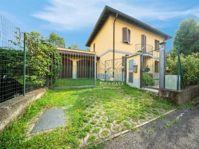 villa in vendita a Cassago Brianza