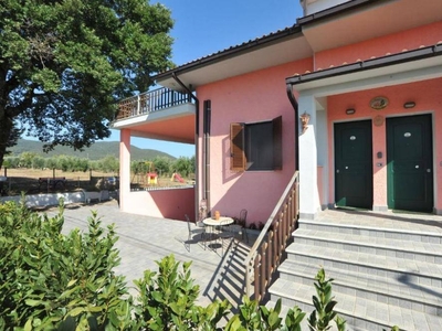 villa indipendente in vendita a Gavorrano