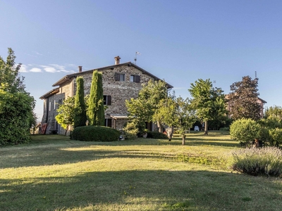 Rustico con box, Monte San Pietro montepastore (ronca)