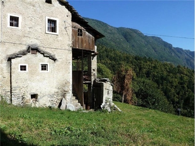 Rustico in Frazione Coggia, , Varzo (VB)