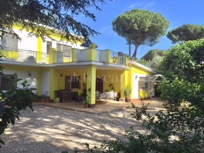 Villa a Cerveteri in Via di Ceri