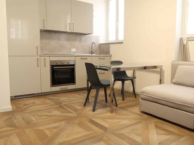 Appartamento in affitto a Milano con 2 camere da letto completamente ristrutturato