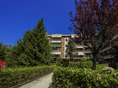 Appartamento in Via costa 0, Alpignano, 5 locali, 2 bagni, posto auto