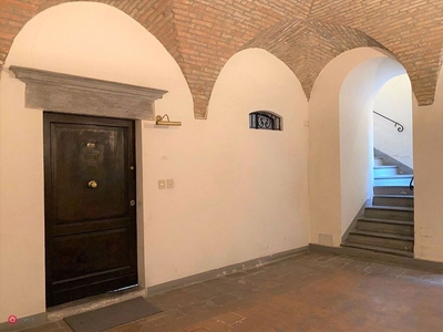 Ufficio in Affitto in Via dei Priori a Perugia