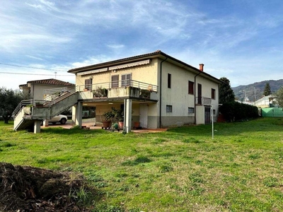 villa in vendita a Ponte all'abate