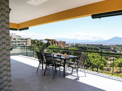 Appartamento con terrazzo a Capodimonte by Wonderful Italy