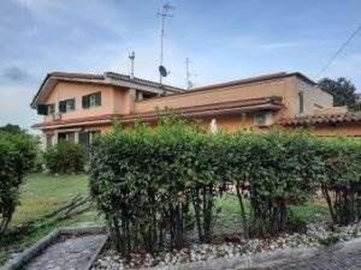 Appartamento in vendita a Napoli Camaldoli