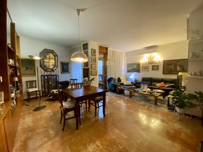 Appartamento in Vendita a Rovigo Via Giuseppe Mazzini