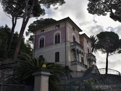 Appartamento in vendita a Zoagli Genova