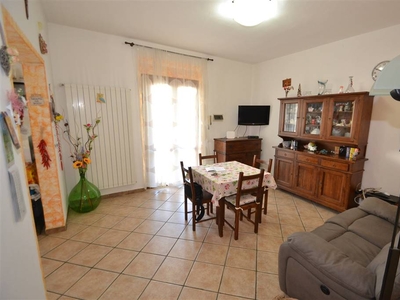Appartamento indipendente in Via b. Croce in zona Rosignano Solvay a Rosignano Marittimo