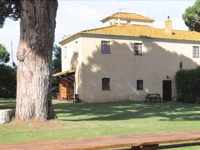 Casa colonica in vendita a Castagneto Carducci