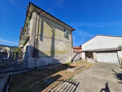 Casa indipendente in vendita a La Spezia