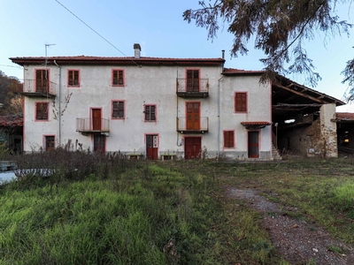Casa indipendente in vendita a Melazzo - Zona: Arzello