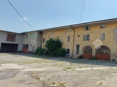 Casa indipendente in vendita a Rivoli Veronese