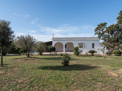 Casa vacanze 'Villa Sa Mela 28' con Wi-Fi, terrazza privata e giardino