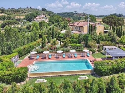 Esclusiva villa di 700 mq in vendita Palaia, Italia