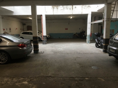 Garage / Posto auto abitabile a la Spezia