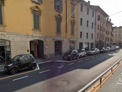 Garage / posto auto in affitto a Bergamo Centrale