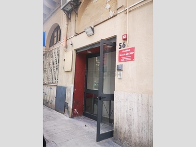 Magazzino in Vendita a Palermo, 88'000€, 180 m²