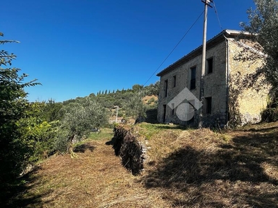 Rustico in vendita a Monte San Giovanni Campano