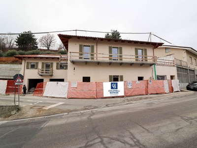 Stabile / Palazzo in vendita a Monforte d'Alba