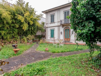 Villa in vendita a Campi Bisenzio Firenze San Piero a Ponti