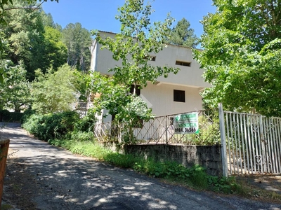 Villa in vendita a Spezzano Della Sila