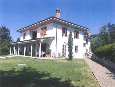 Villa in Via di Cantagallo 264/a2 in zona Cerreto a Prato
