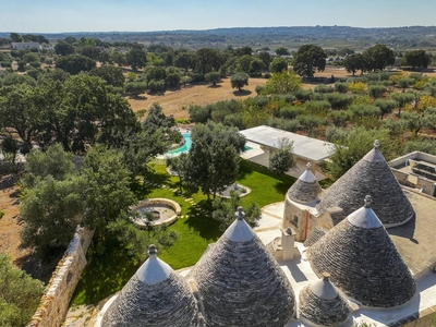 Villa 'Trulli Petrantiqua' con piscina privata, Wi-Fi e aria condizionata