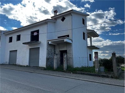 Palazzina in Via Scalo Ferroviario, Grisolia (CS)