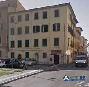 Appartamento in Piazza 2 Giugno, Livorno, 5 locali, 1 bagno, 123 m²