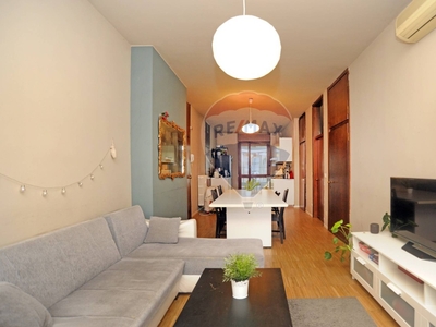 Appartamento in Via Giuseppe Dezza, Milano, 6 locali, 2 bagni, 182 m²